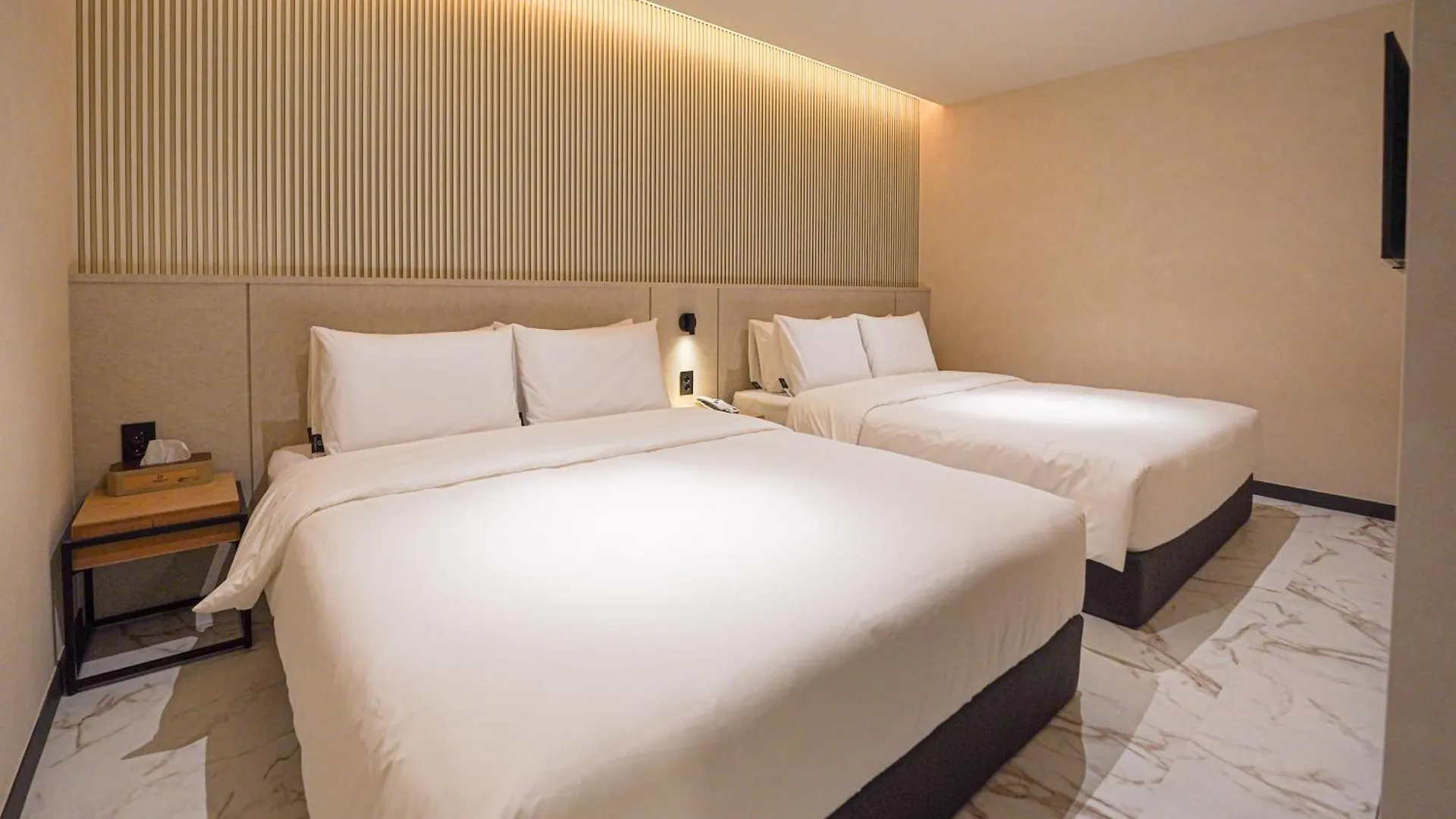 Urban Groove Hotel Seomyeon Busan 0*,  South Korea