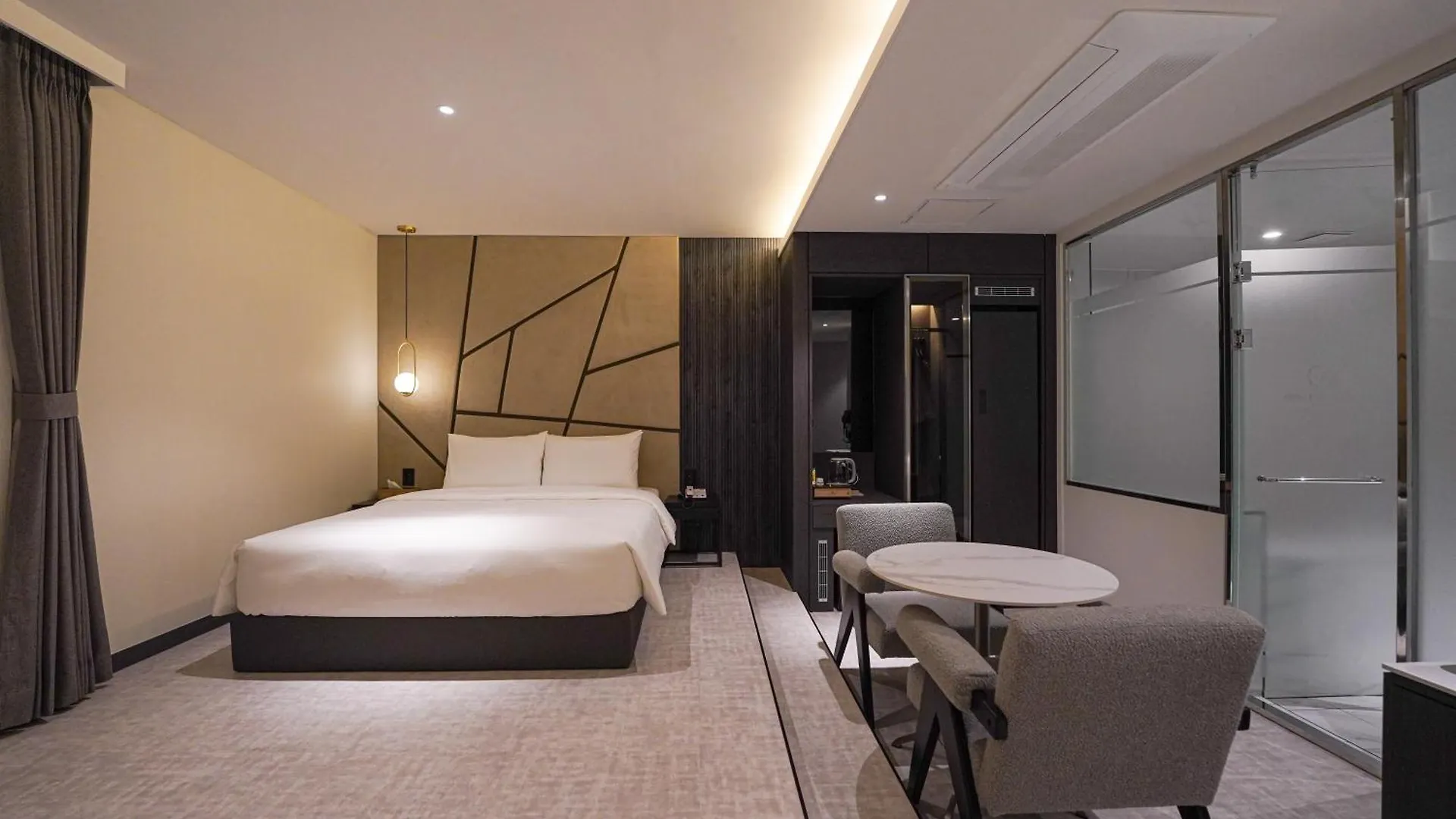 Urban Groove Hotel Seomyeon Busan