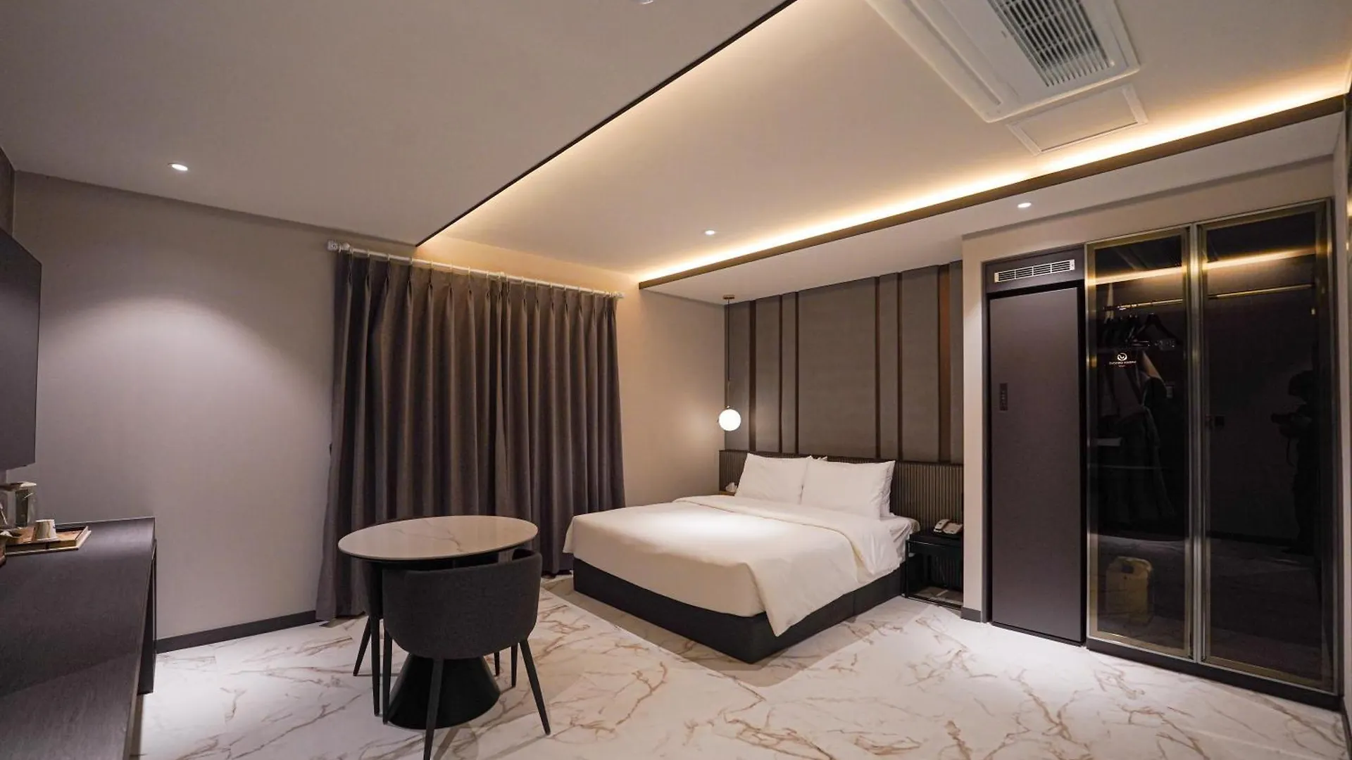 Urban Groove Hotel Seomyeon Busan South Korea
