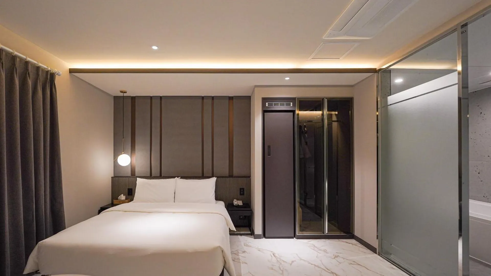 Urban Groove Hotel Seomyeon Busan