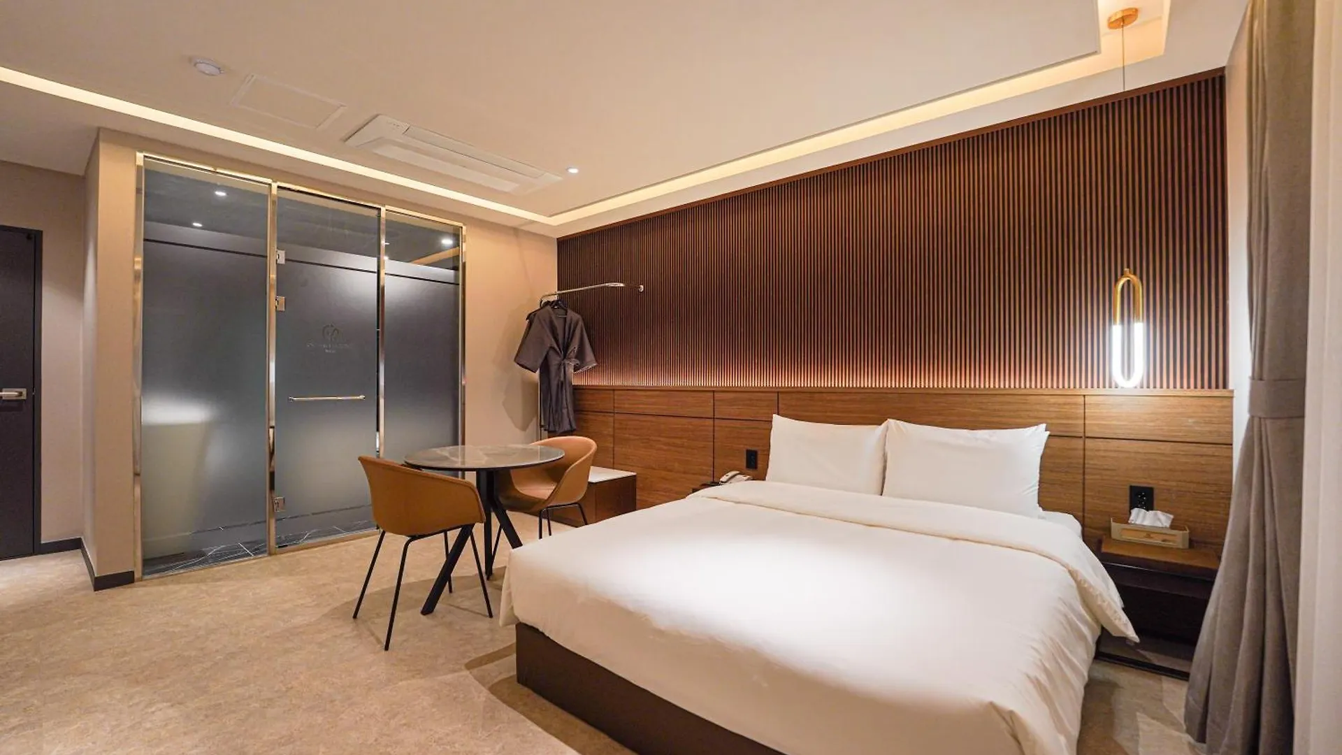 Urban Groove Hotel Seomyeon Busan